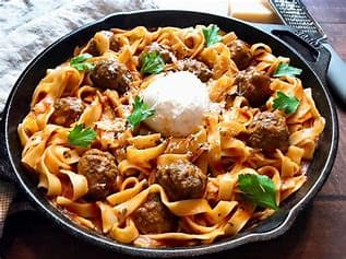  Meatball Tagliatelle